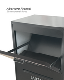 Detalhe da abertura frontal anti-furto do MaxBox — entregador deposita mas não acessa o interior
